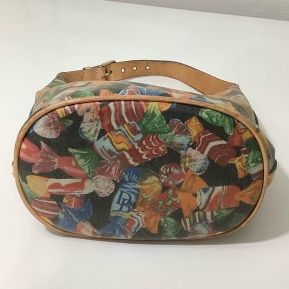 Authentic Dooney and Bourke bag. - Picture 5 of 12